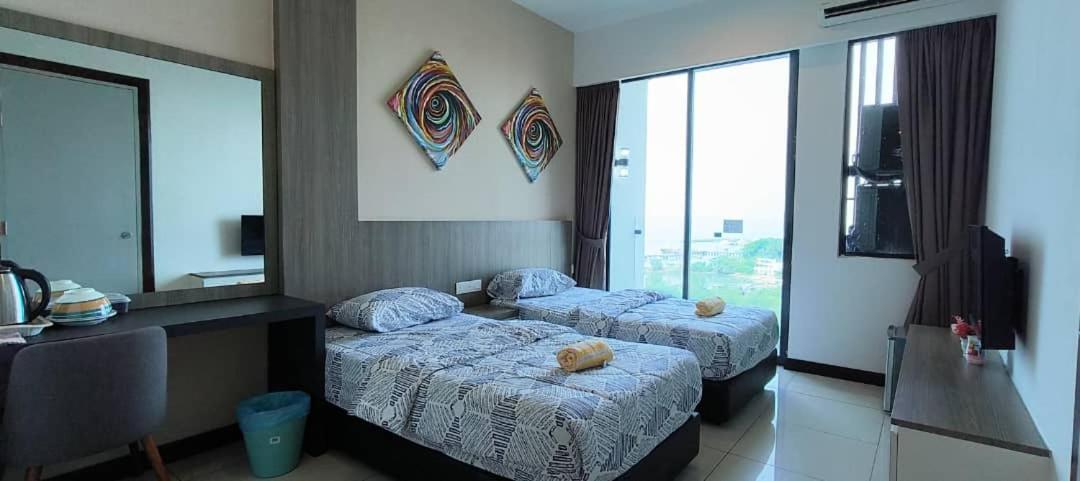 Private Condo Port Dickson Waterfront Exterior photo
